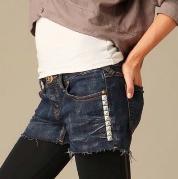 3/$20 Free People Raw Hem Studded Pyramid Shorts - Picture 1 of 7